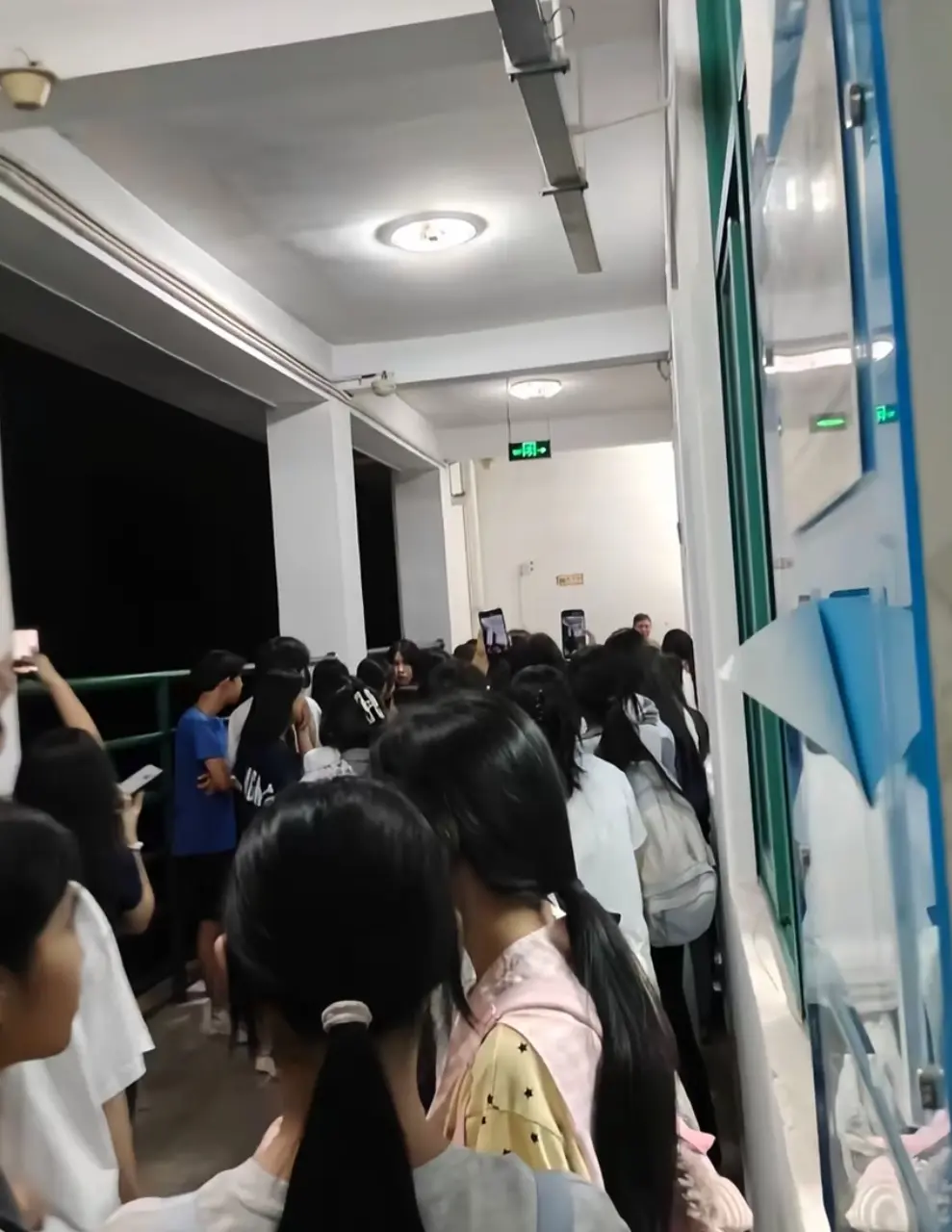 《梅州市职业技术学院女厕产双胞胎天崩开局》绝版完整视频-##高清原版直出##梅州市职业技术学院事件无删减真相-##职高校园现场影像独家释出