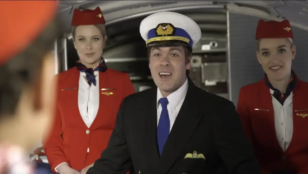 法国经典电影《法国空姐2018》完整版在线观看 - 720P高清资源免费获取 - 制度越完美人性越无处可逃电影全集播放