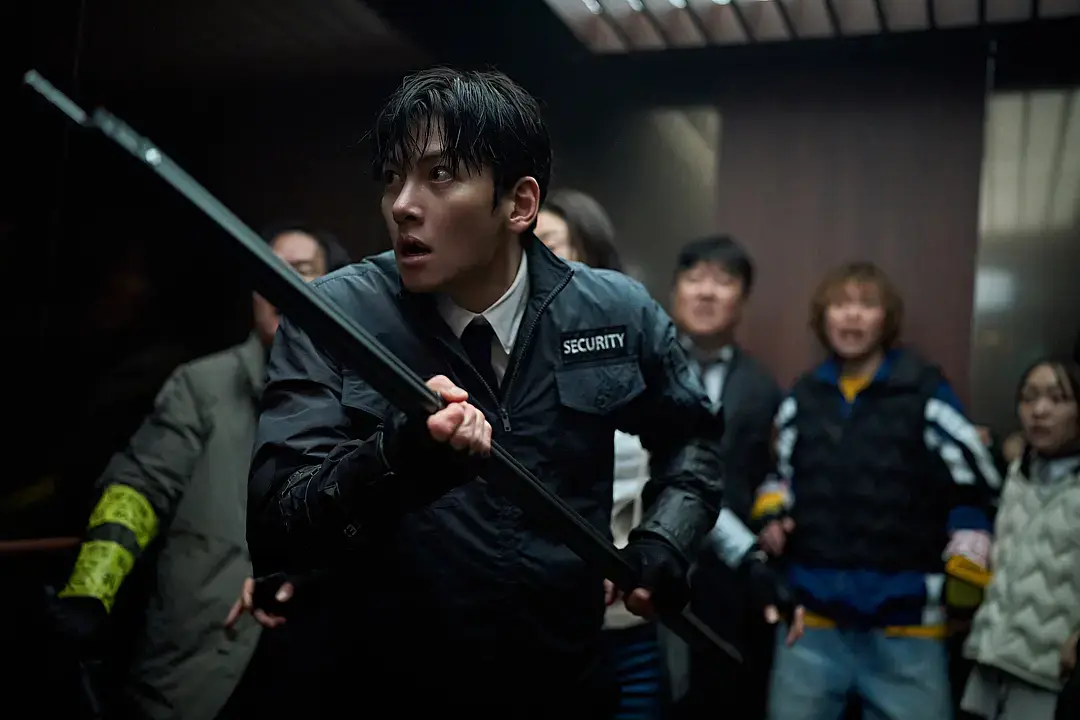 《群体》无广告高清全集在线观看-韩国恐怖电影《群体》1080P完整版-全智贤具教焕主演无删减免费播放