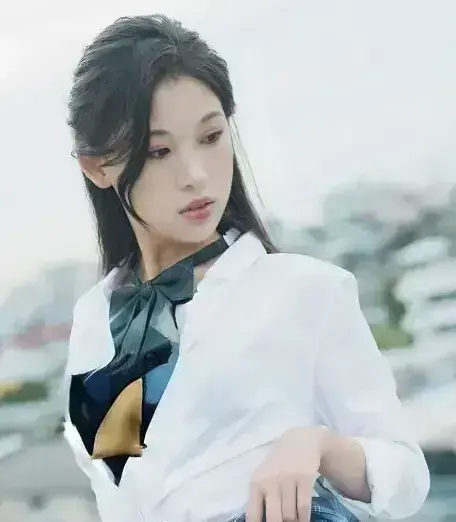 《艾鲤木屋之旅》未删减珍藏版-《艾鲤木屋之旅》高清全集网盘观看-《艾鲤木屋之旅》免费在线看中文版 独家放送海岛恋人系列治愈篇章，极致呈现每一帧海岛美景与情感细节！《艾鲤木屋之旅》高清全集网盘观...