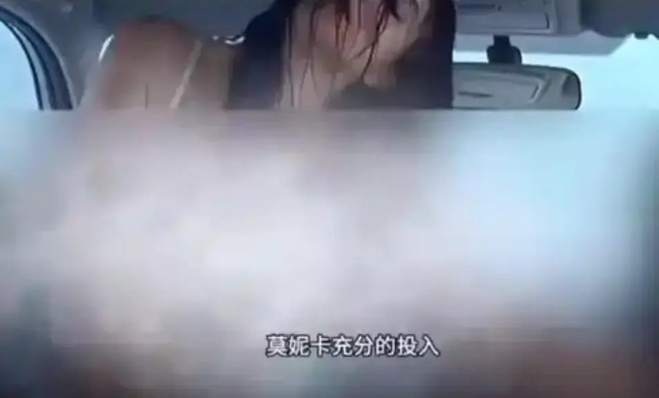 《爱我几何》未删减版1080P高清在线看-法国电影《爱我几何》中字完整版免费播放-全网同步无广告资源